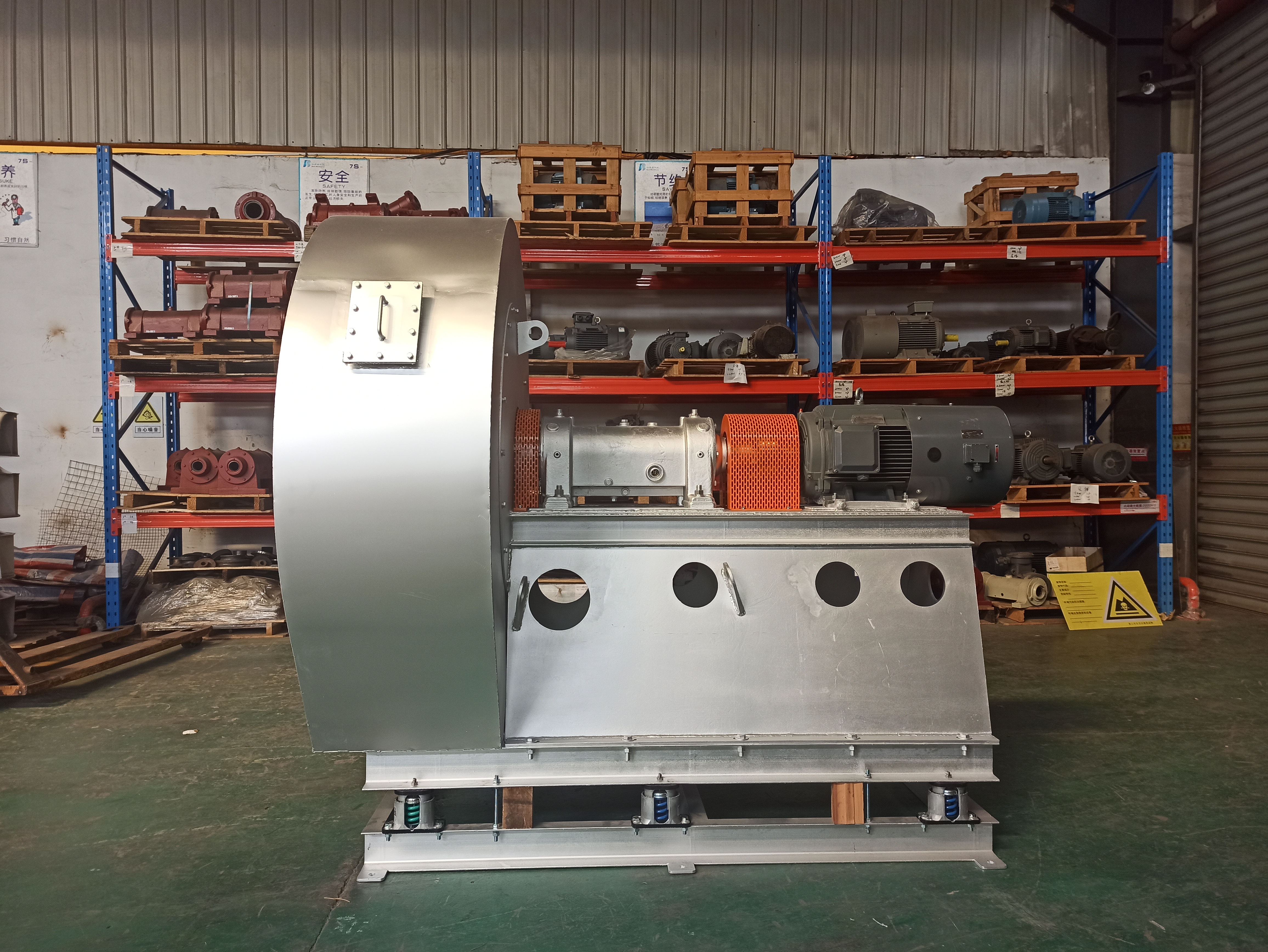 高溫離心式通風(fēng)機(jī) 高溫離心式通風(fēng)機(jī)